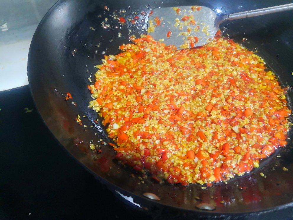 ㊙️自制万能蒜蓉辣酱❗️拌面下饭必备❗️好吃到哭