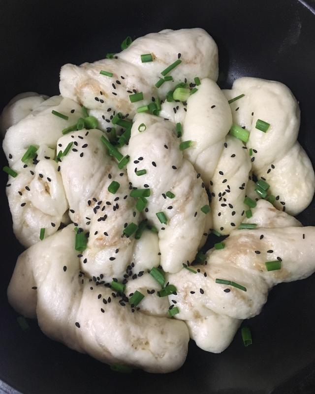 生煎肉松花卷