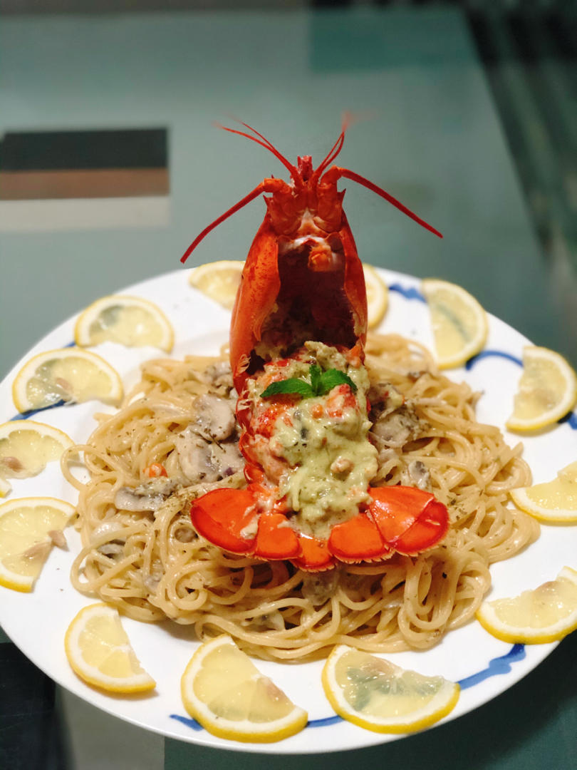 奶油波士顿龙虾意面