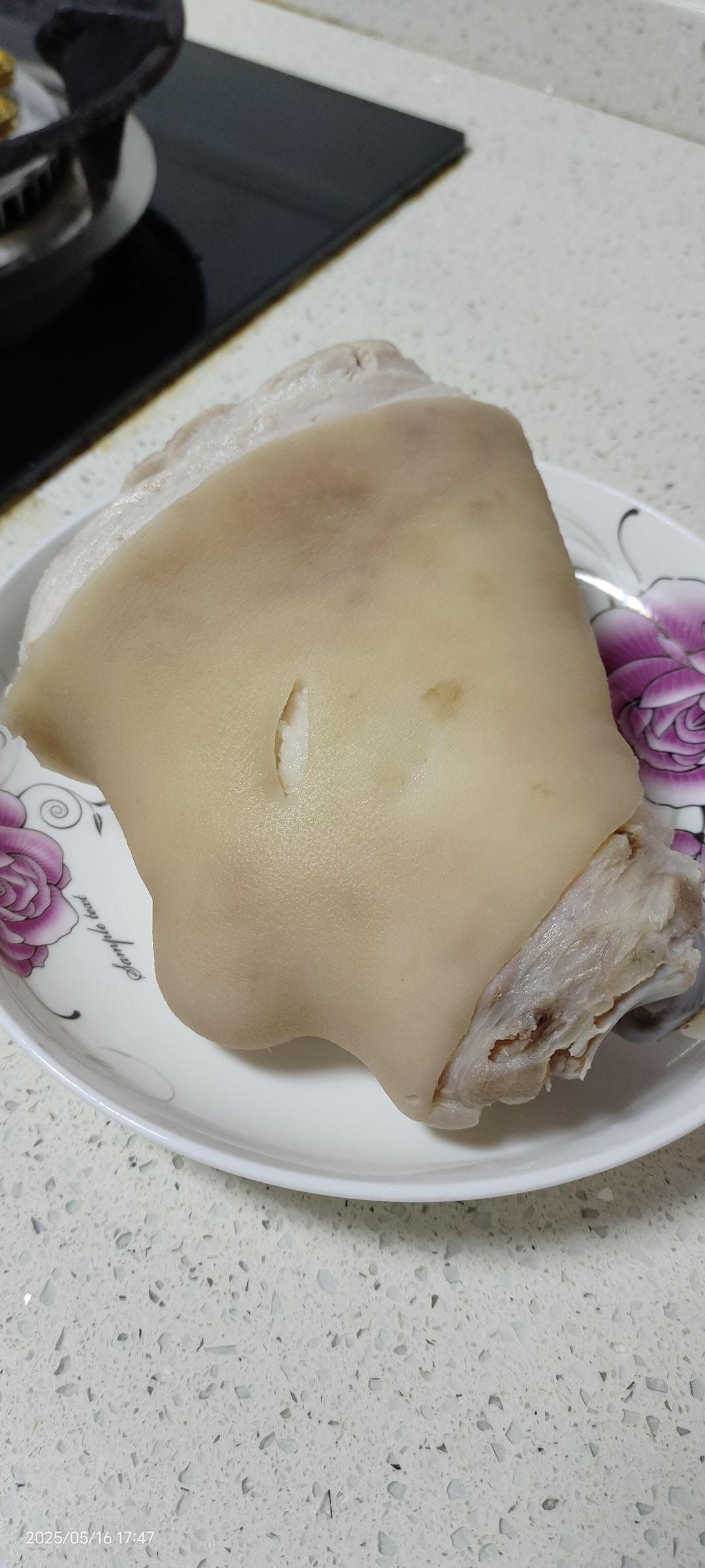 红烧肘子
