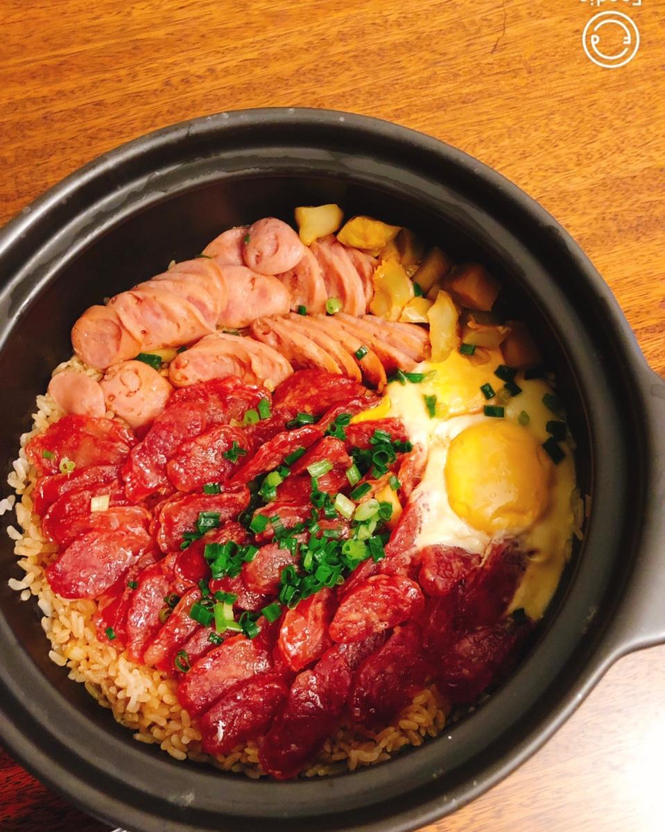 香肠煲仔饭