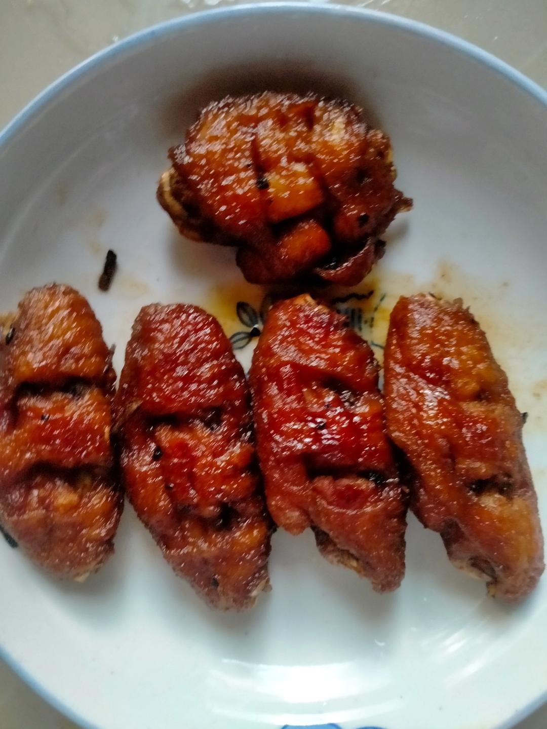 可乐鸡翅，好吃到舔手指，隔壁小孩馋哭了！