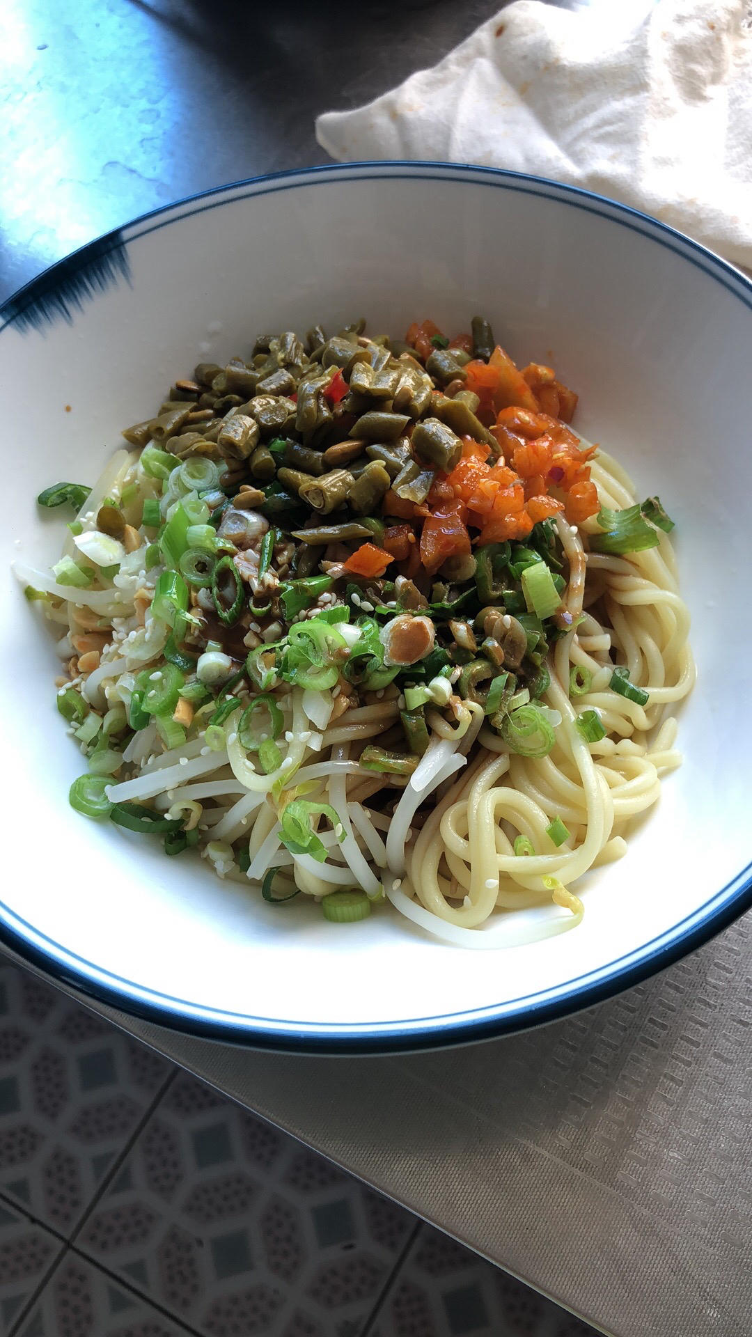 超简单超快手的热干面（小白也可以学会哦）