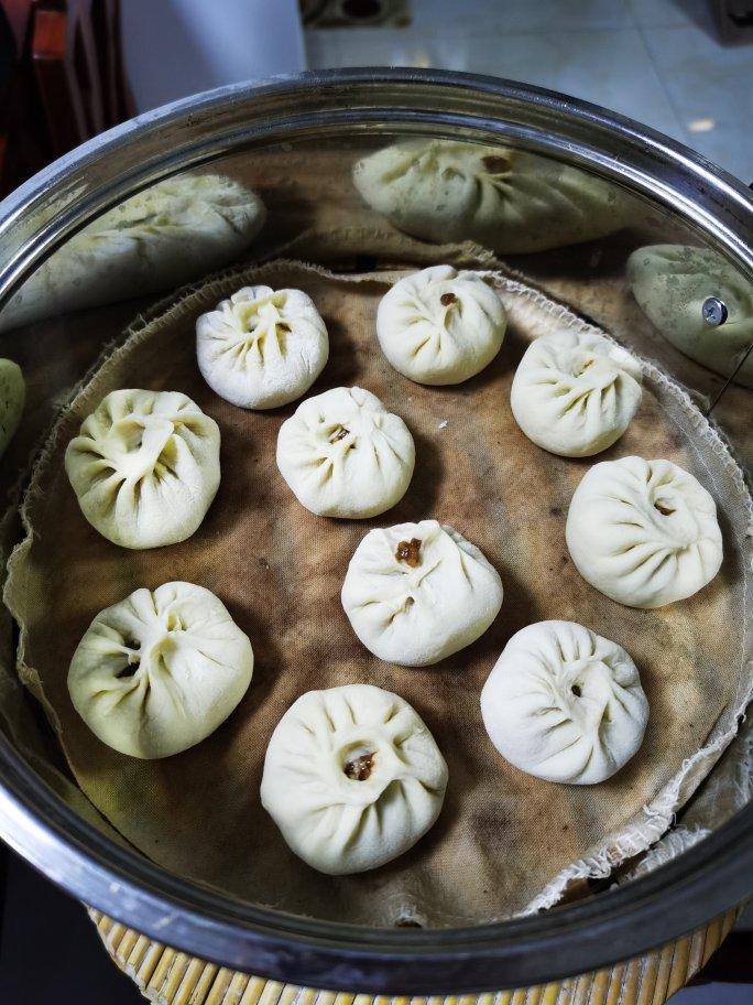 小笼包（秒杀市面上小笼包店的做法）