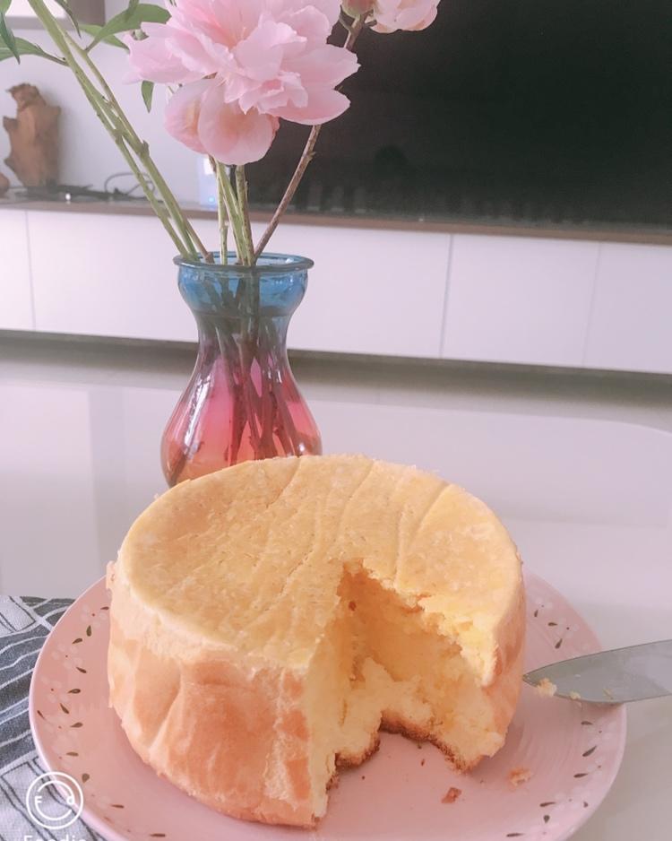 适合做生日蛋糕胚的戚风:柠檬戚风蛋糕