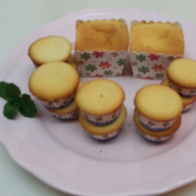 戚风杯子蛋糕^_^不开裂不回缩喔～