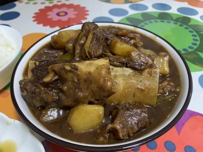 西蒙牛肉排骨炖内蒙土豆和萝卜的做法