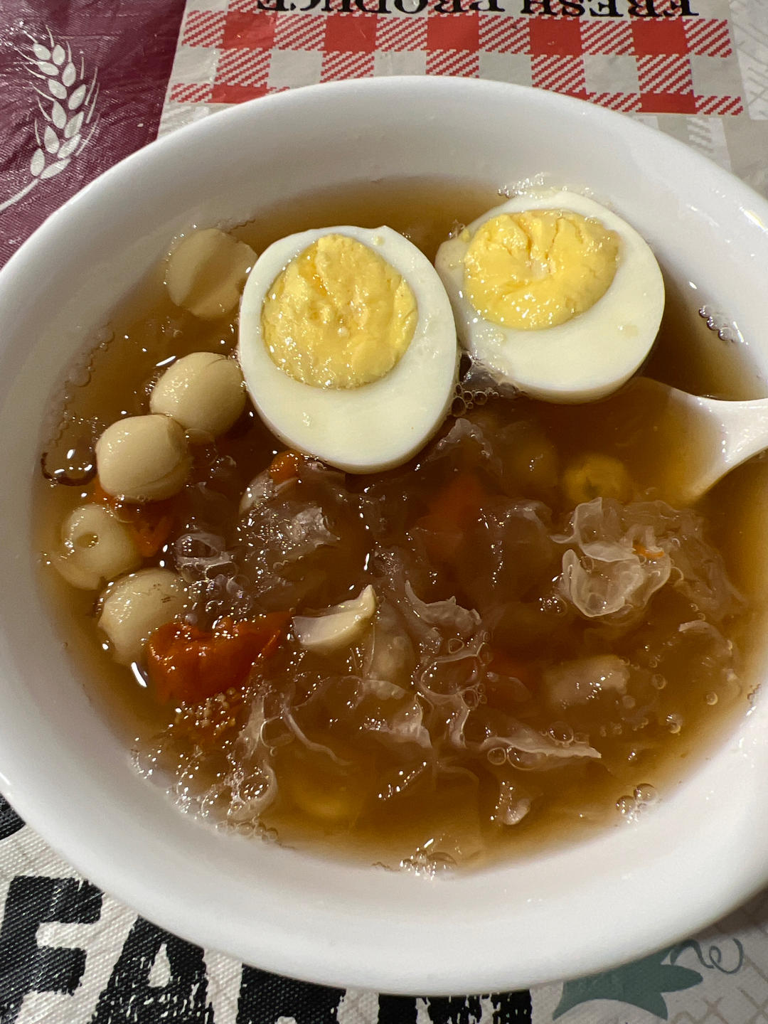 银耳出胶的方法