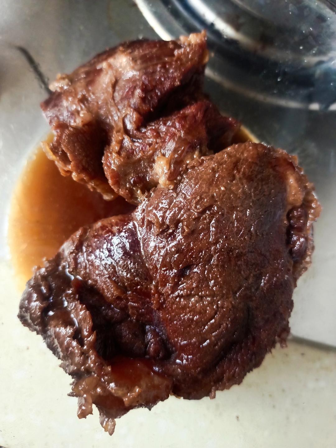 老妈秘制卤牛肉（附老卤养护大法）