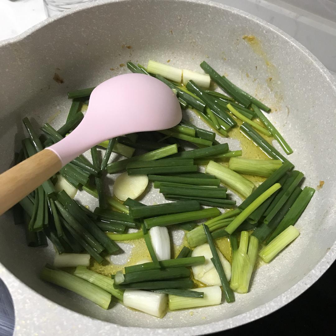 ❤️葱油鸡：葱香拌饭超好吃‼️的做法 步骤3