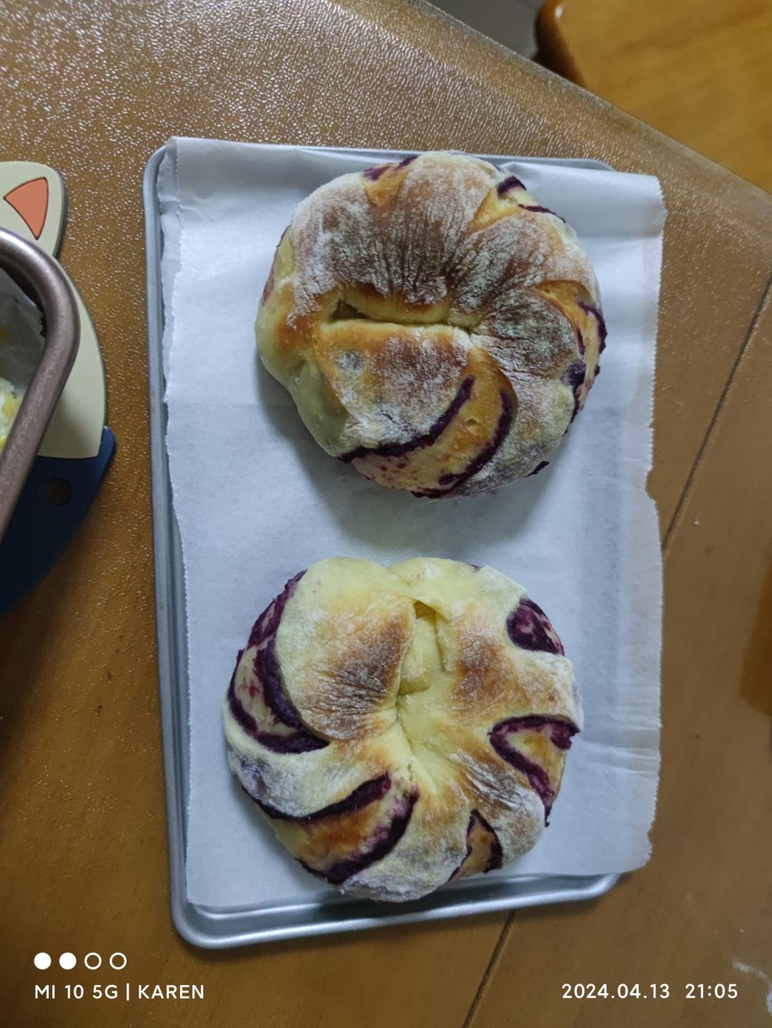 红豆沙面包