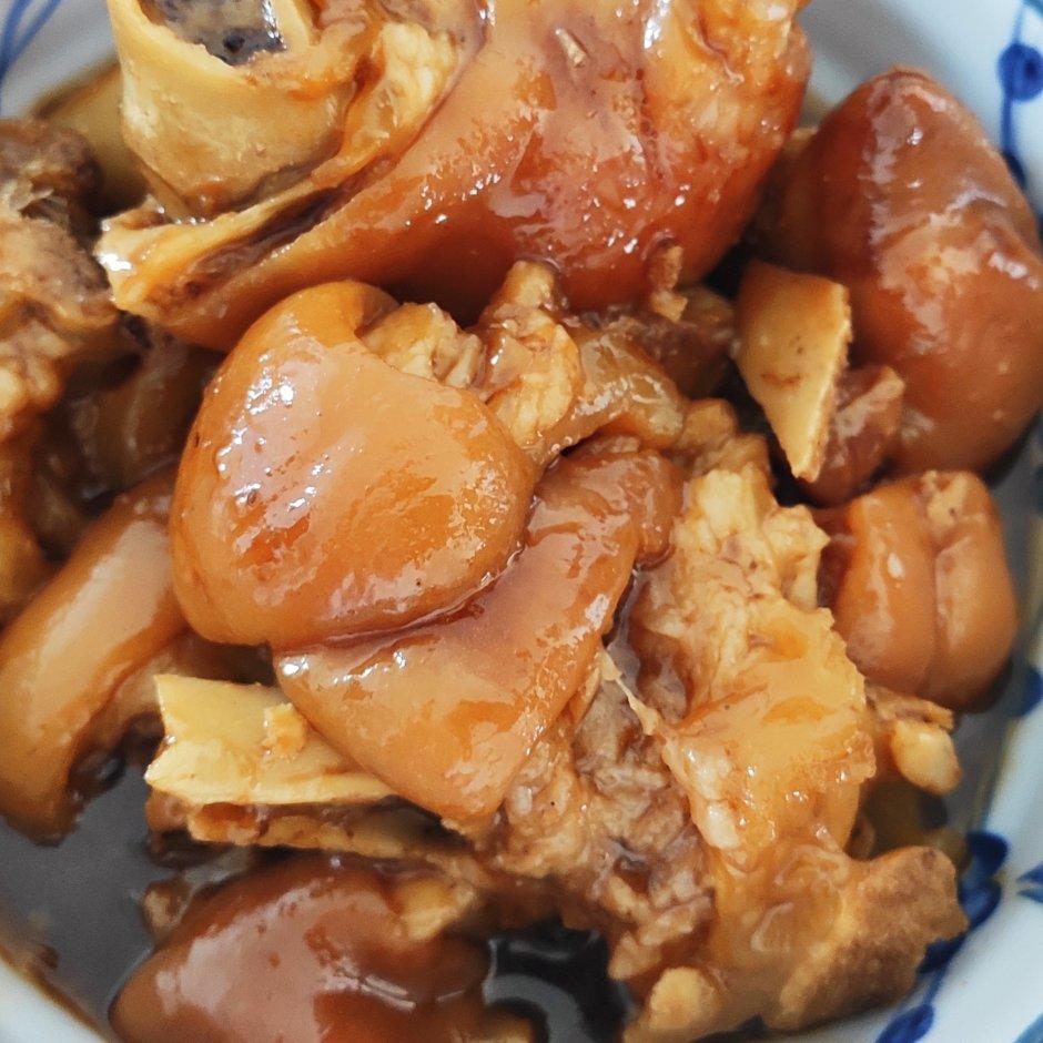 汤氏秘制酱猪蹄