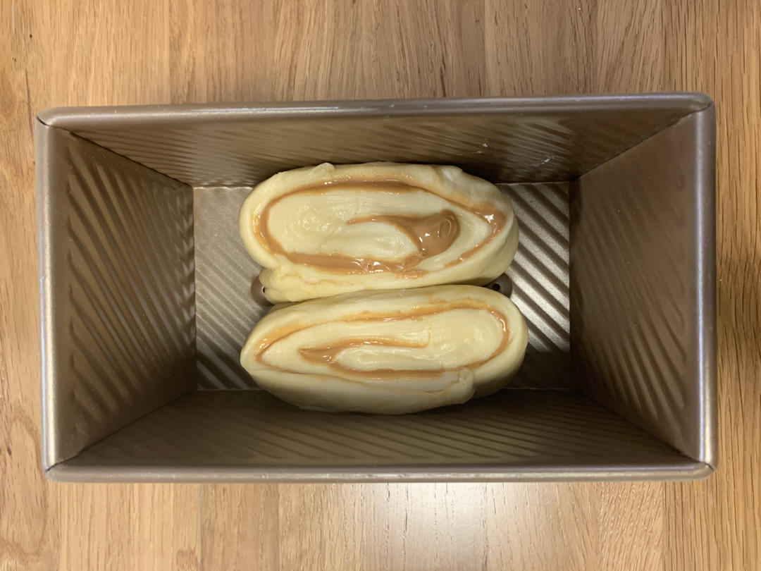 花生酱吐司面包