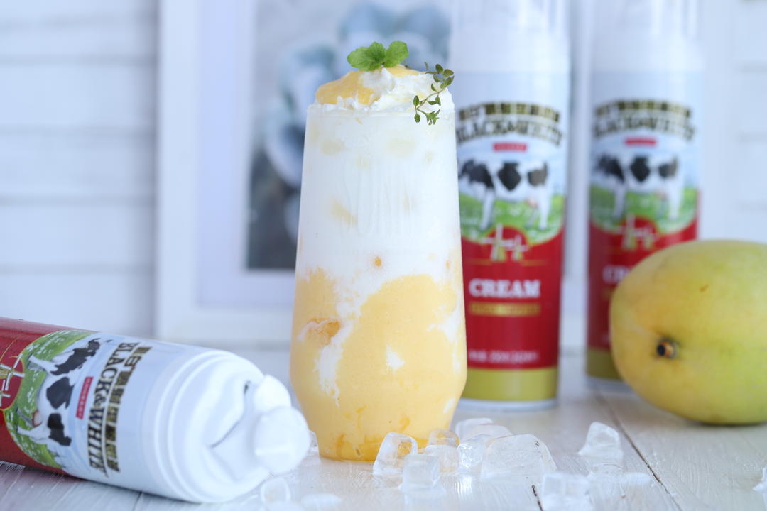 芒果奶盖饮的做法