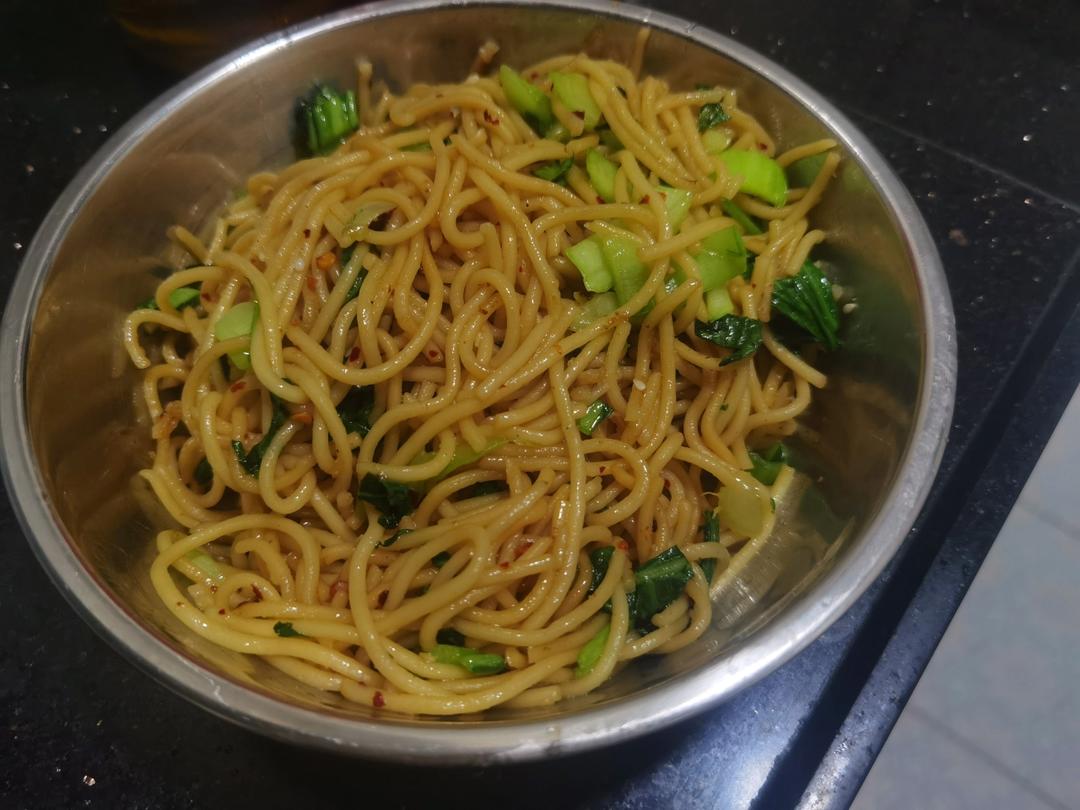 经典广式豉油皇炒面