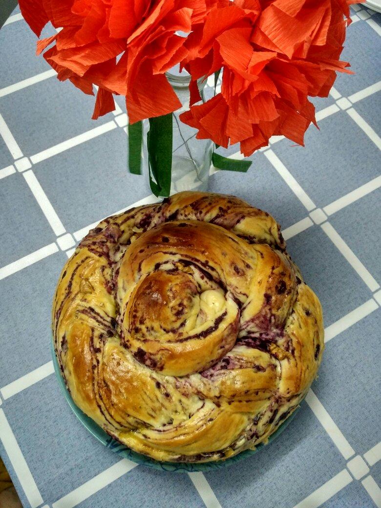 入门级不用揉出膜的手撕紫薯面包无黄油版