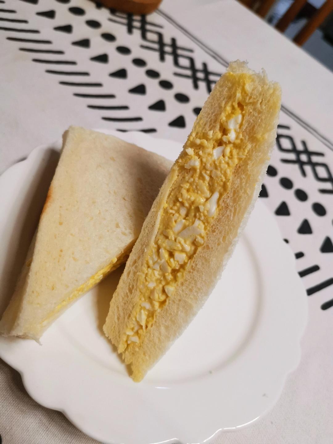 便利店/鸡蛋沙拉三明治卵サンド🥪