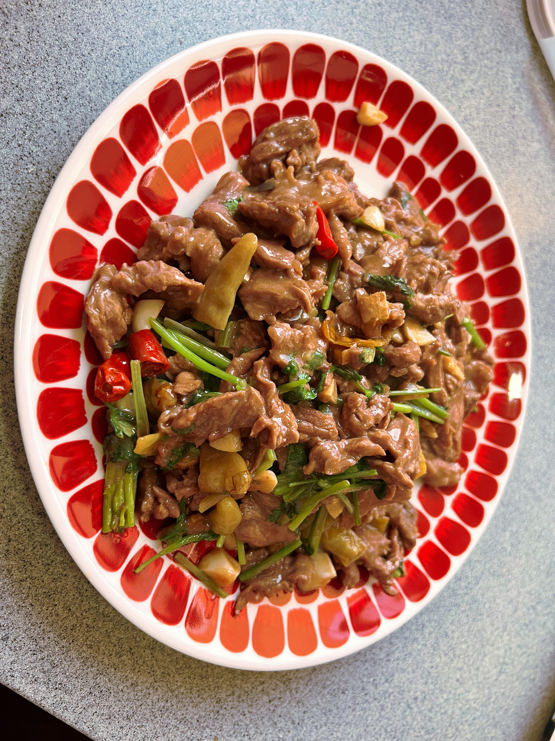 小炒黄牛肉，肉嫩味香！太好吃了简直是米饭杀手！