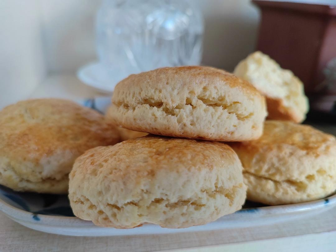 英式快手点心～葡萄干司康（Scone）