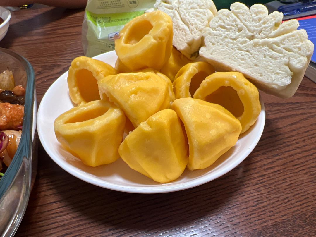 纯玉米面窝窝头(烫面.不发酵)