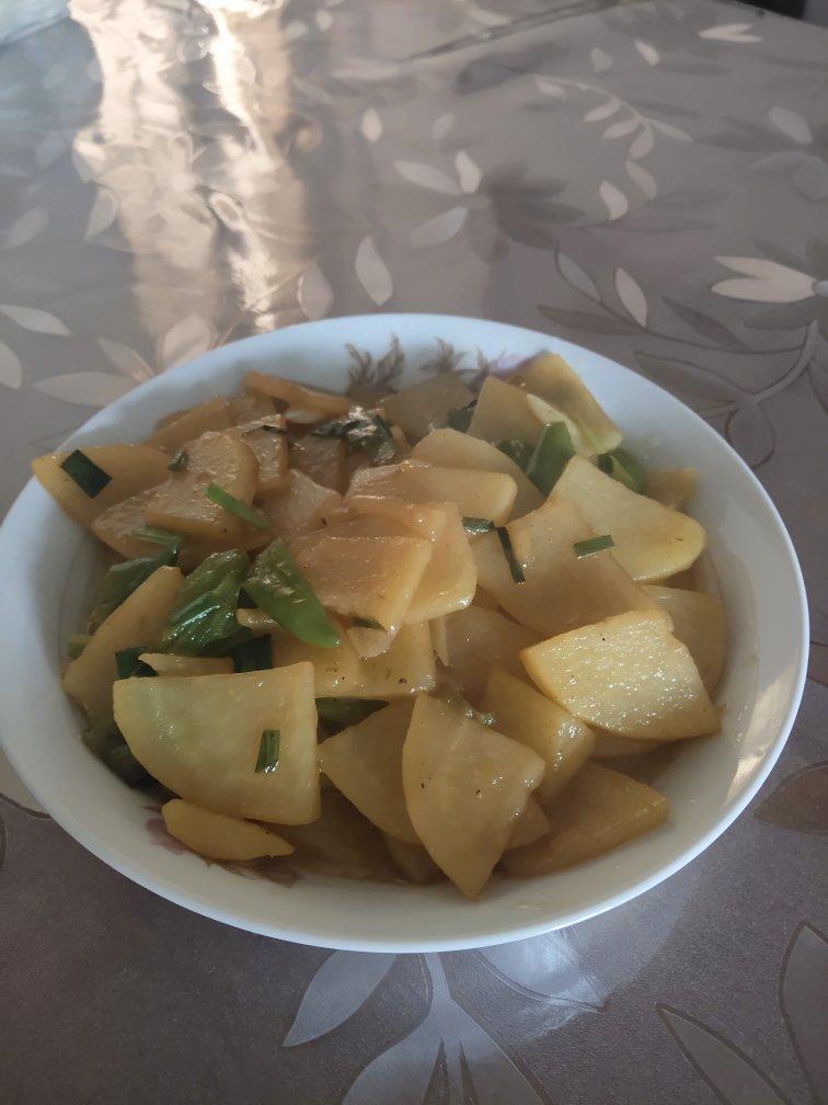家常炒土豆片