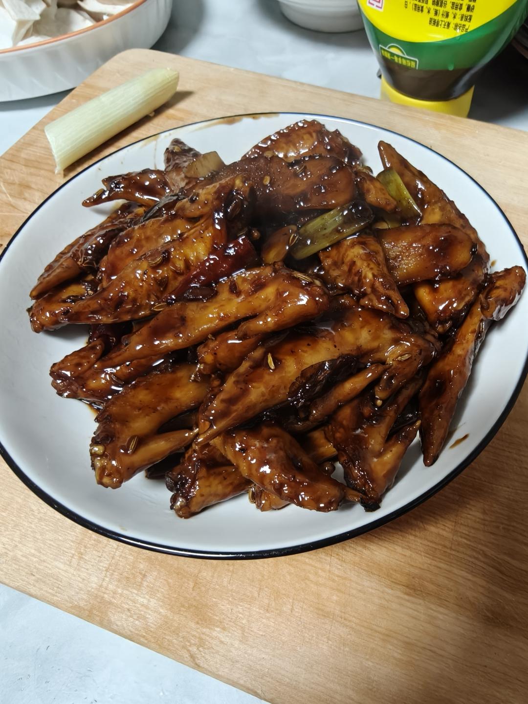 红烧鸡翅尖（简易好吃）
