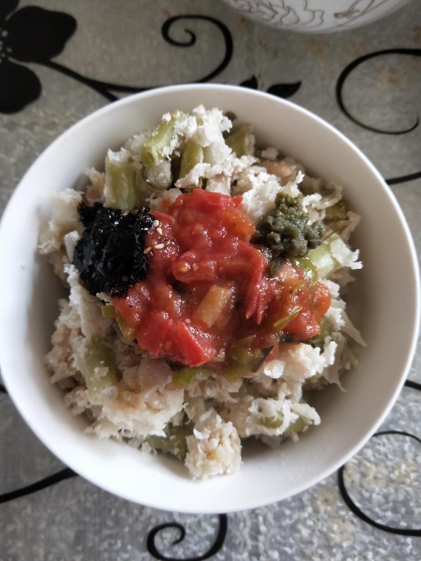 鸡胸肉豆角洋芋擦擦的做法