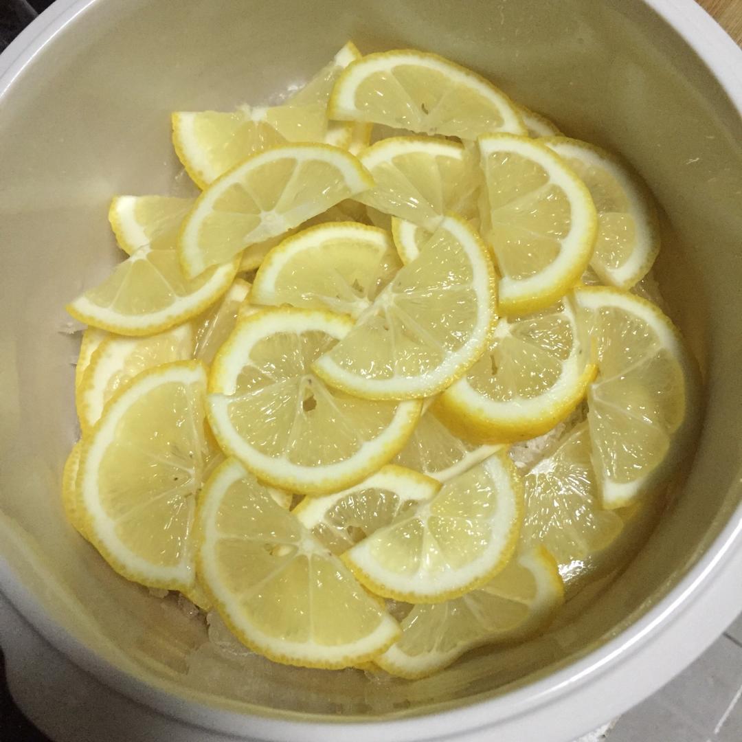 冰糖炖柠檬膏