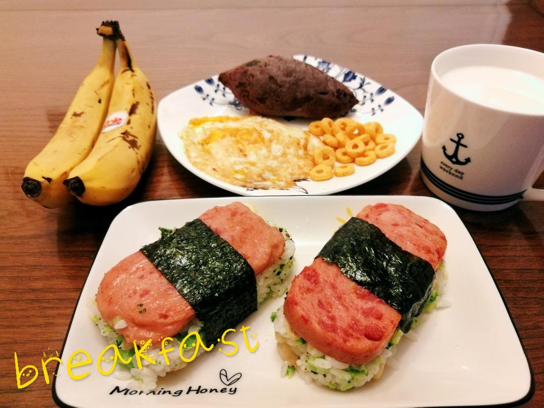 超厚超满足的午餐肉饭团
