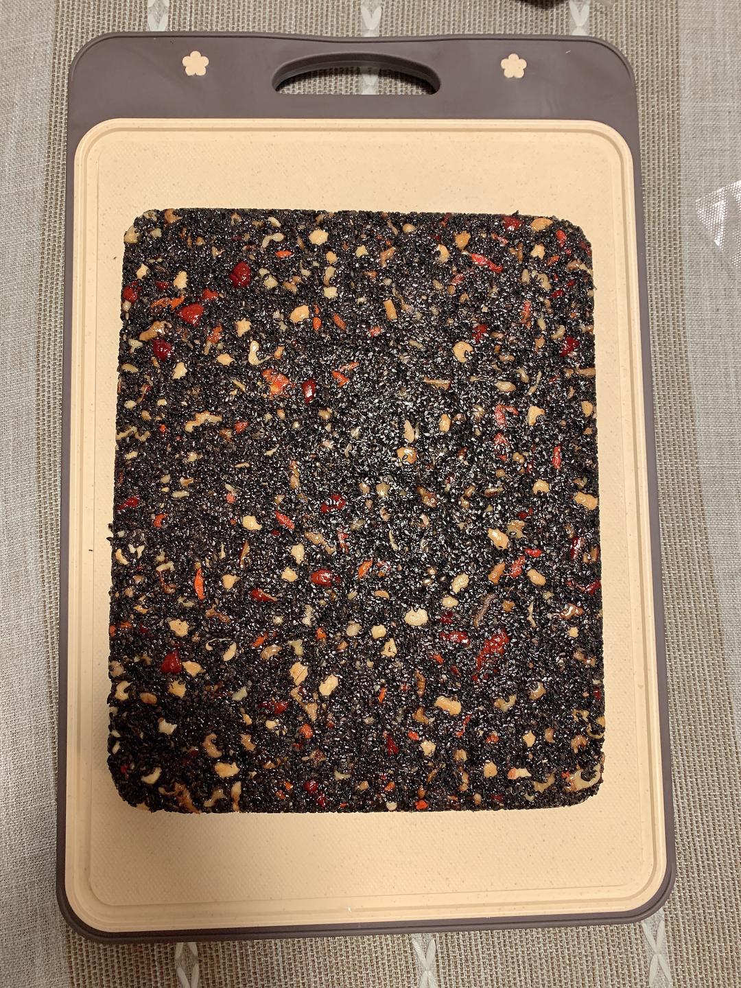 芝麻核桃糕（老少皆宜零失败）的做法