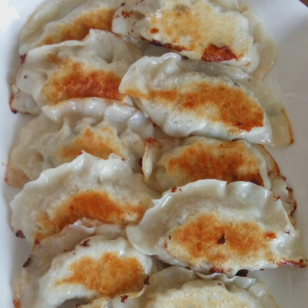 锅贴饺子