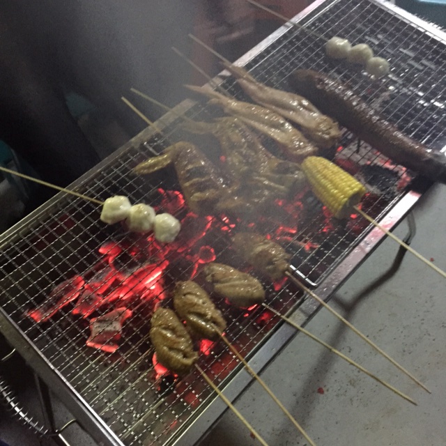 家庭烧烤 梦之星-2做的家庭烧烤 赞 河鲫鱼,鸡中翅,紫薯,基围虾,玉米