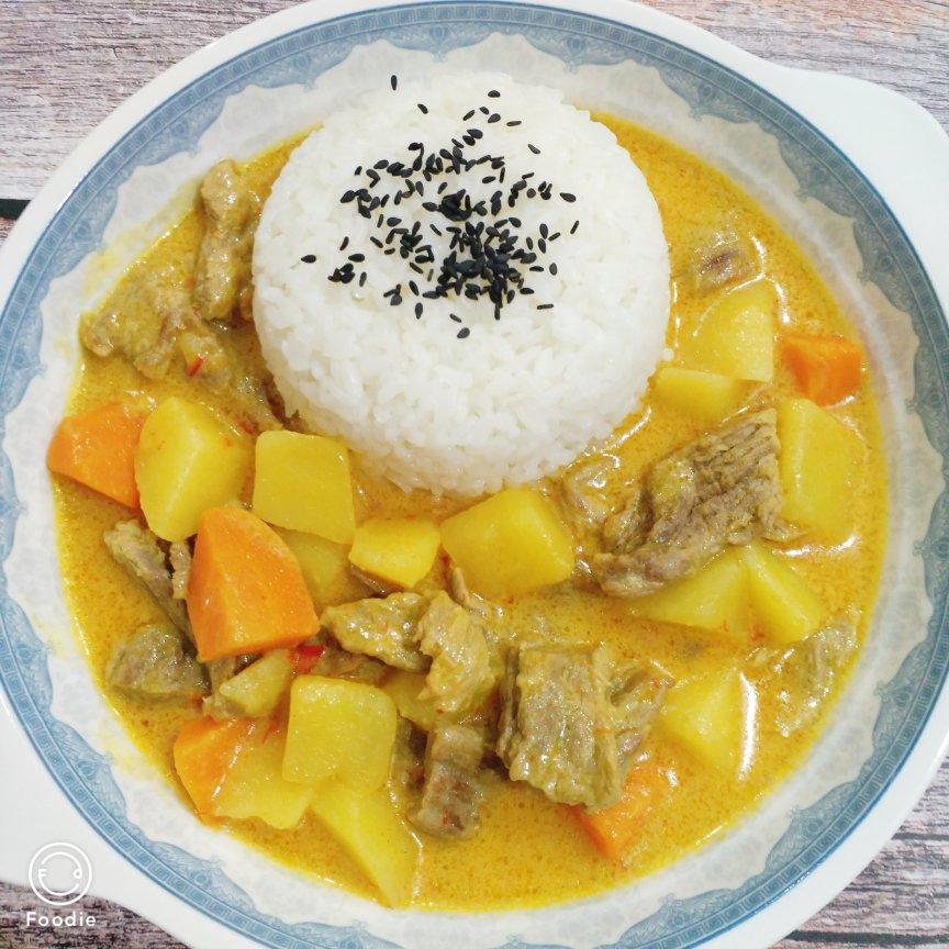 咖喱牛肉饭