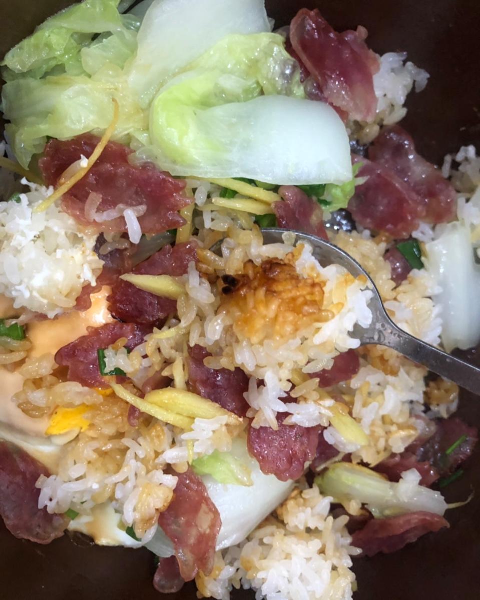 香肠煲仔饭