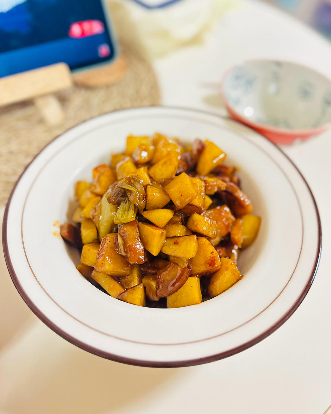 红烧肉炖土豆（丝毫不腻）