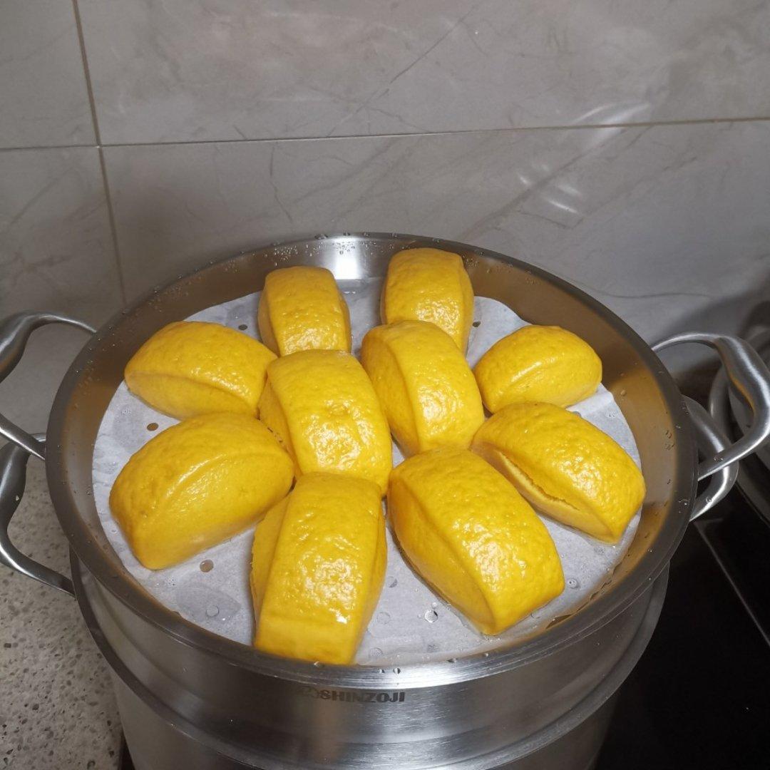 新手也可以--详解如何做出人见人爱、金黄的南瓜馒头