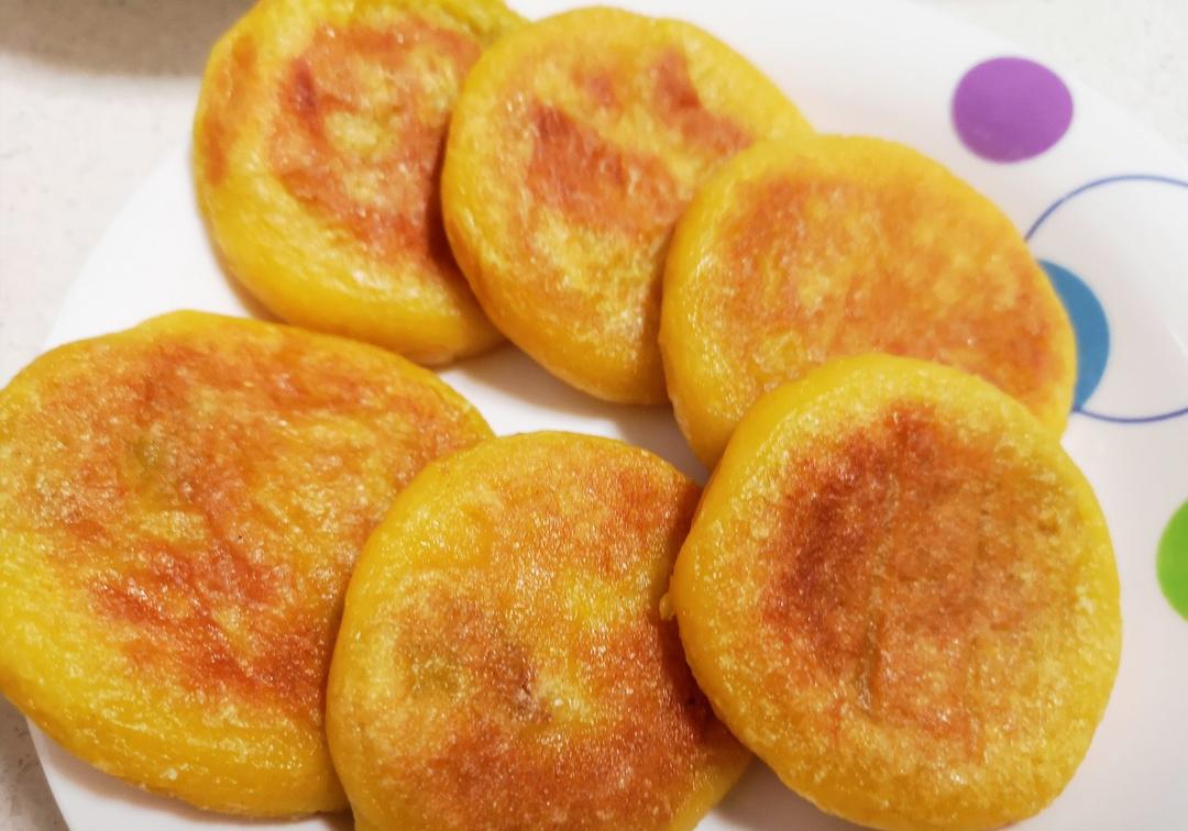 带馅的糯米饼    奶香南瓜糯米饼   附细节视频