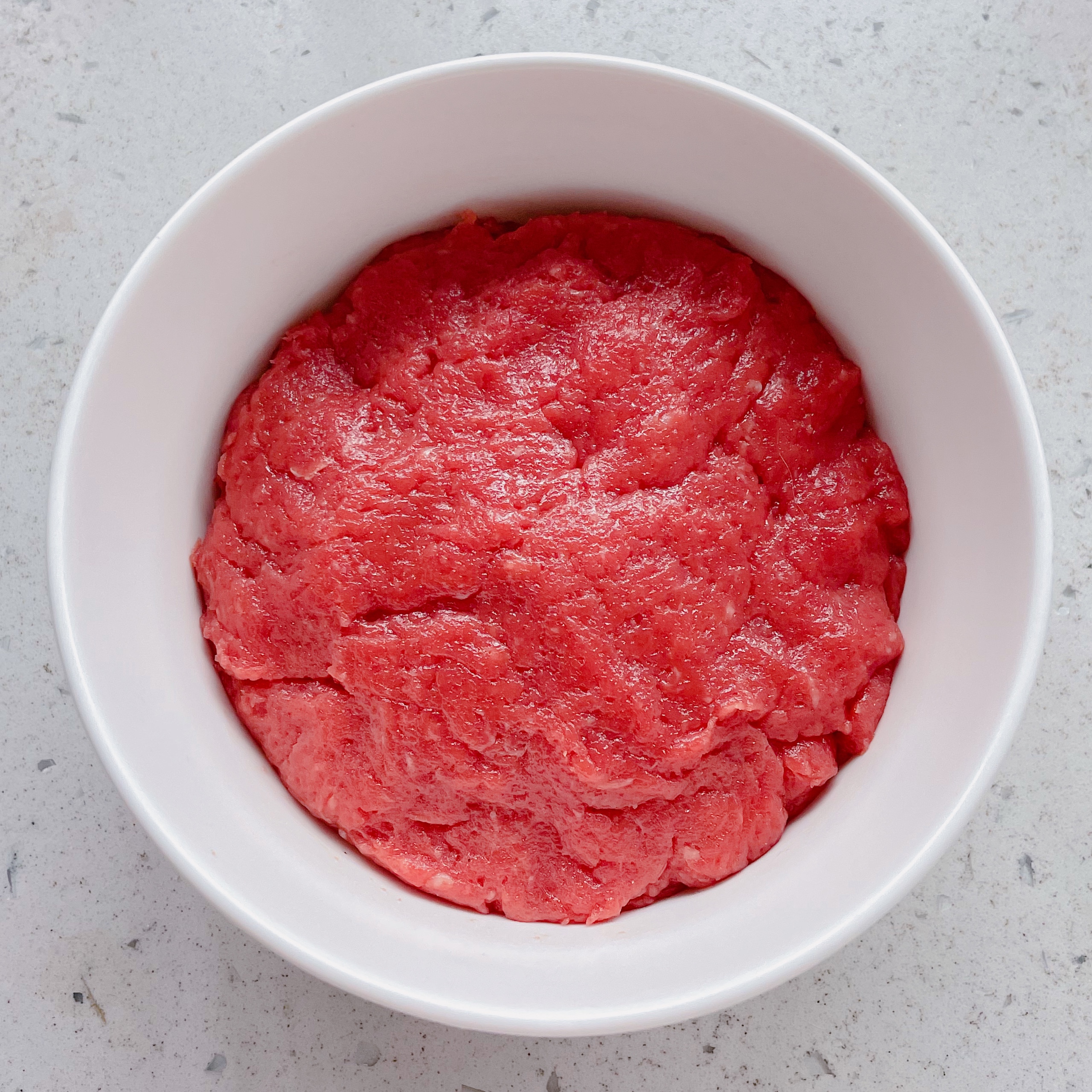 酸甜可口的西红柿牛肉丸汤的做法 步骤1