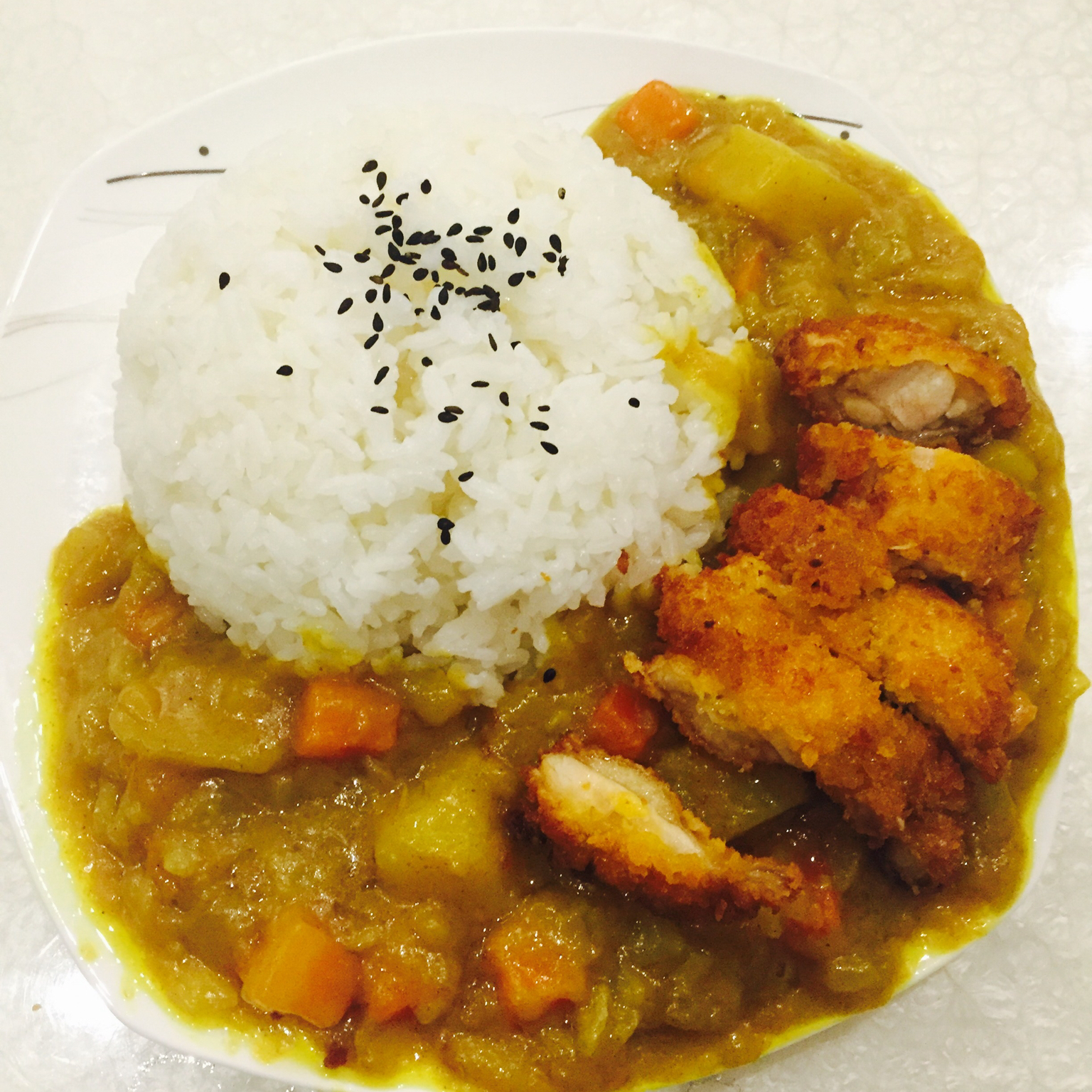 炸鸡排咖喱饭