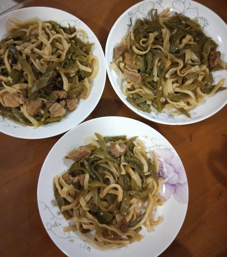 豆角焖面