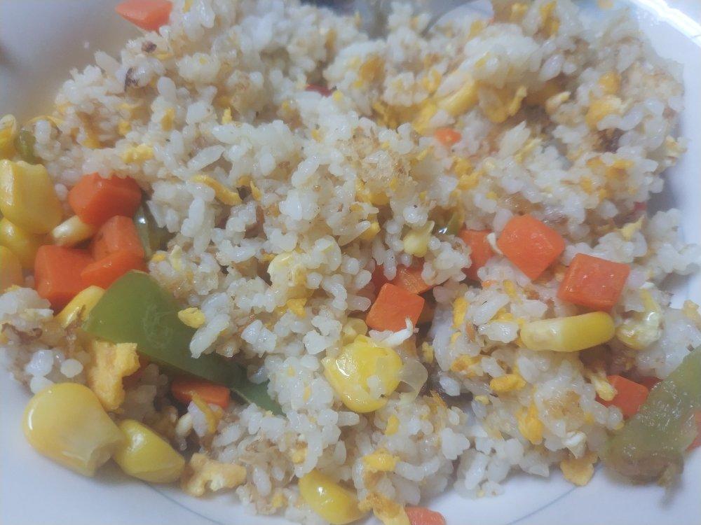 家常蛋炒饭