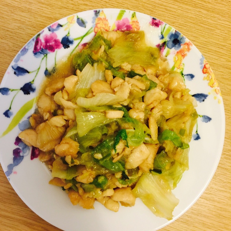 鸡胸脯炒洋白菜