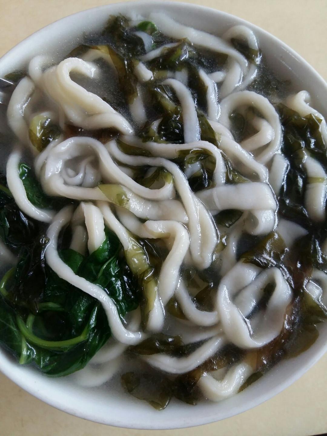 手工面条之鸡蛋面条