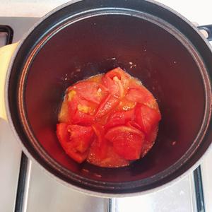 番茄海带汤--韩国大酱调味的做法 步骤3