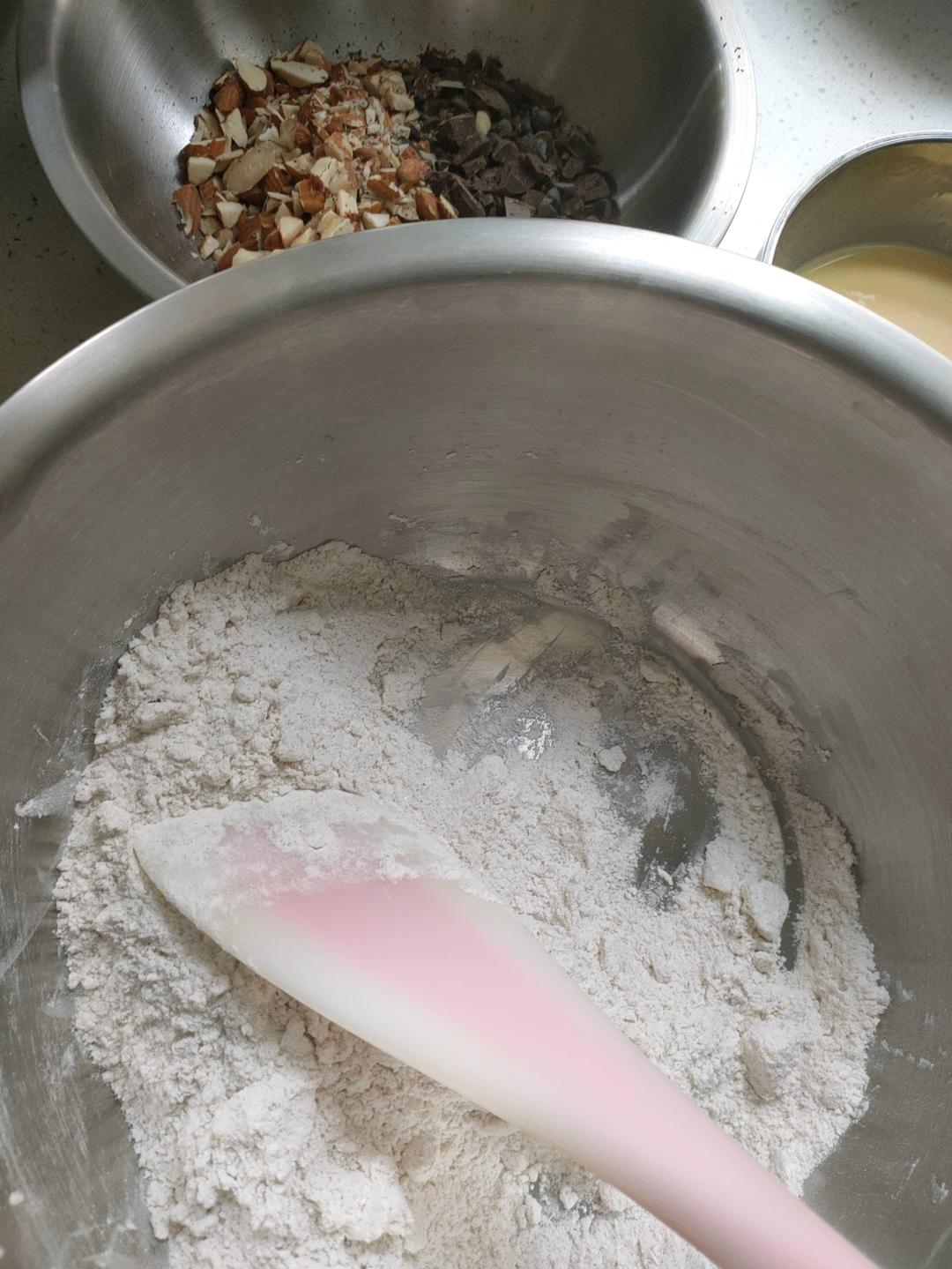 完胜星巴克的超美味酥脆司康 super easy crunched scone