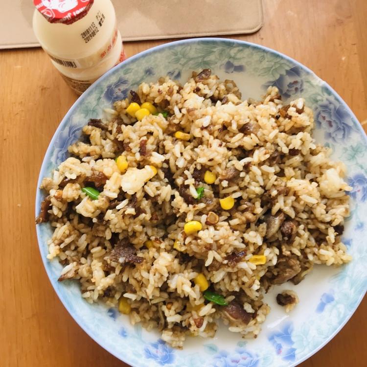 日式肥牛玉米炒饭