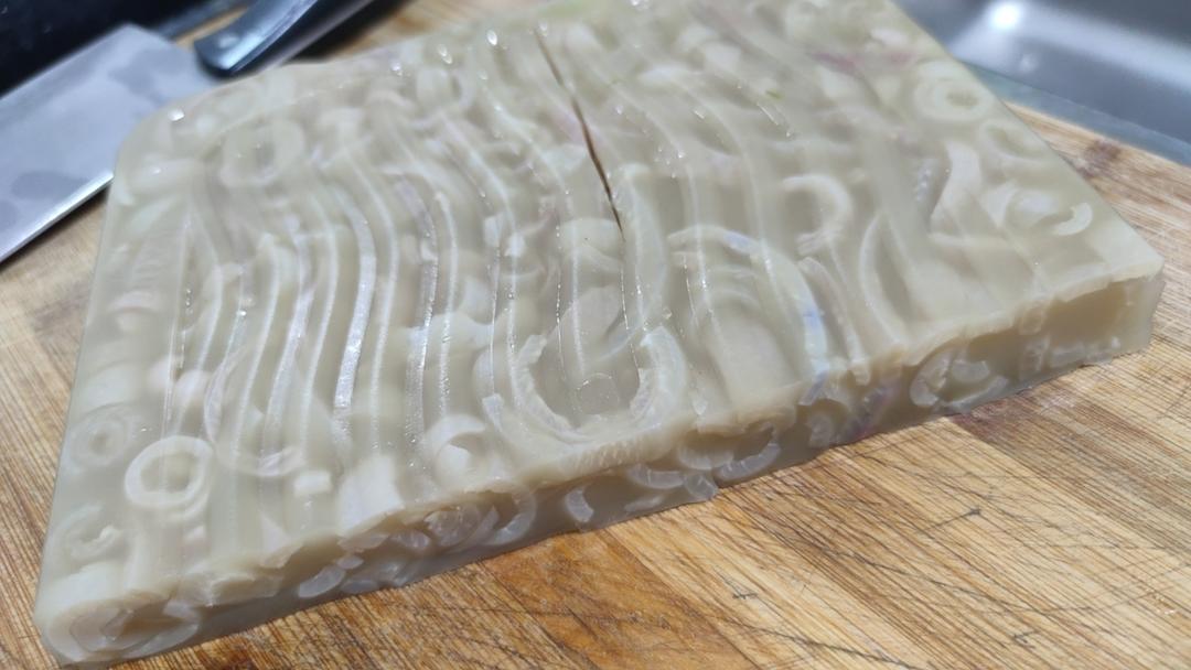 【猪皮冻的做法步骤图,猪皮冻怎么做好吃】时光达达_下厨房