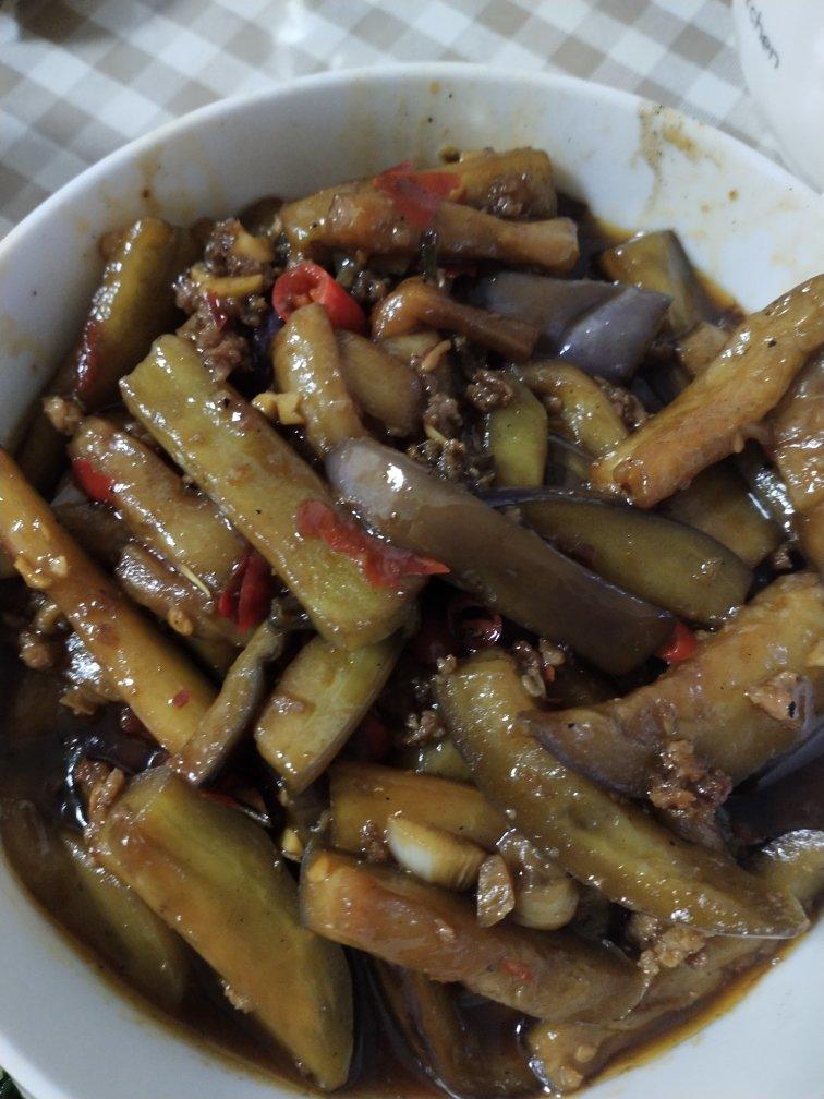 开胃下饭菜！巨简单的家常鱼香茄子煲