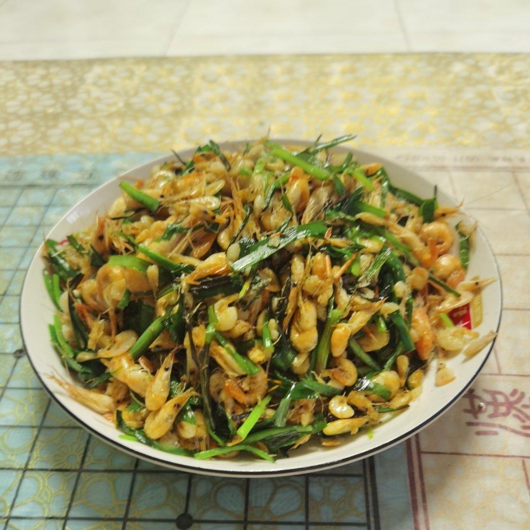 韭菜炒河虾，鲜美极了！一定要试一次