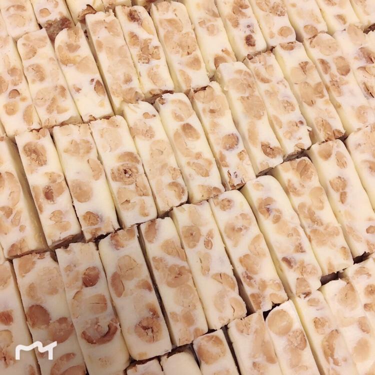 熬糖版牛轧糖（甜度可控，有嚼劲不粘牙，记录自用）的做法